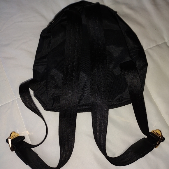 Back Pack - Picture 2 of 2